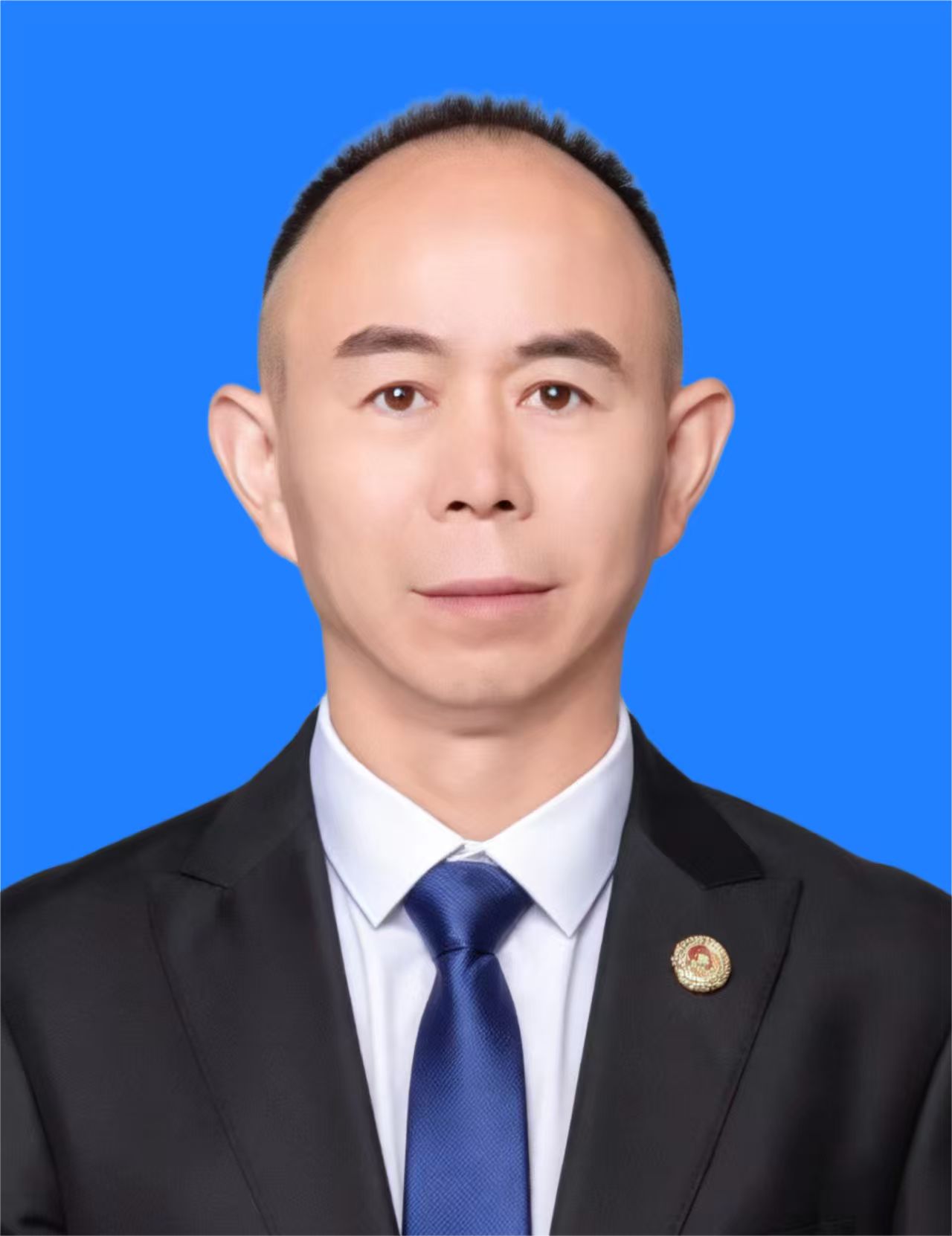 e8cda506726cc85ee9ee5733c47f4cb9.jpg